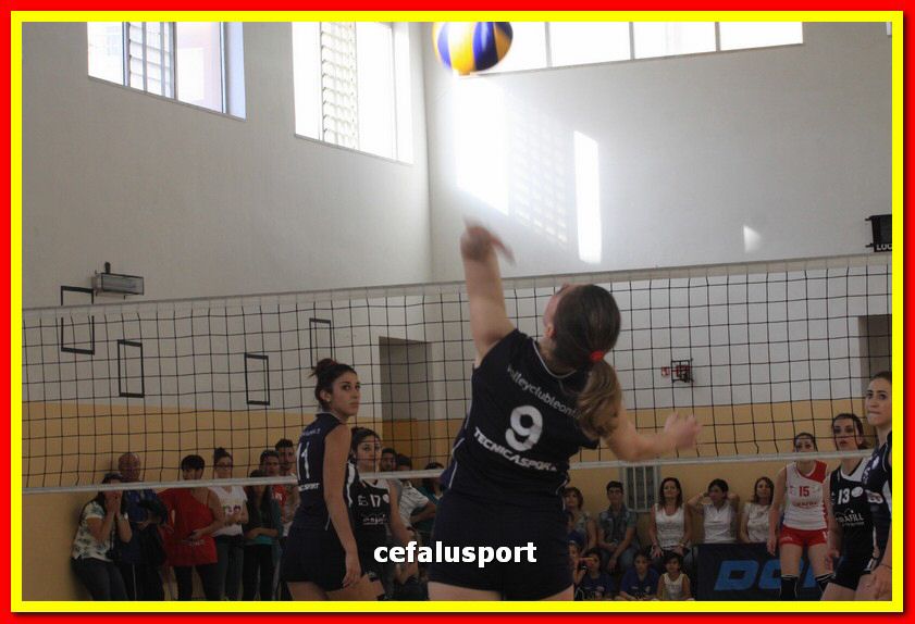 150523 volley 274_tn.jpg